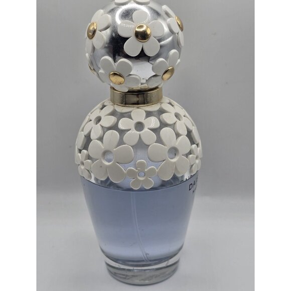 Daisy Dream Marc Jacobs Fragrance for Women- Used 100 ML Collectible Bottle - Picture 2 of 5